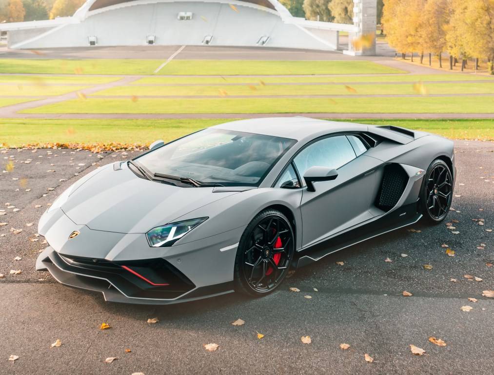 兰博基尼aventador落幕,继任车型由全新插电混动产品担任