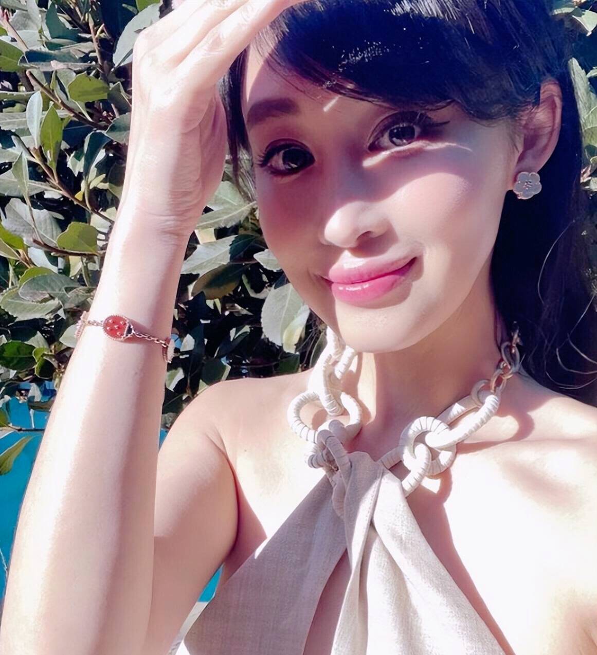 送温暖的名媛团亮了,与周杰伦交际圈形成鲜明对比_林牧洁_好友_洪俊扬