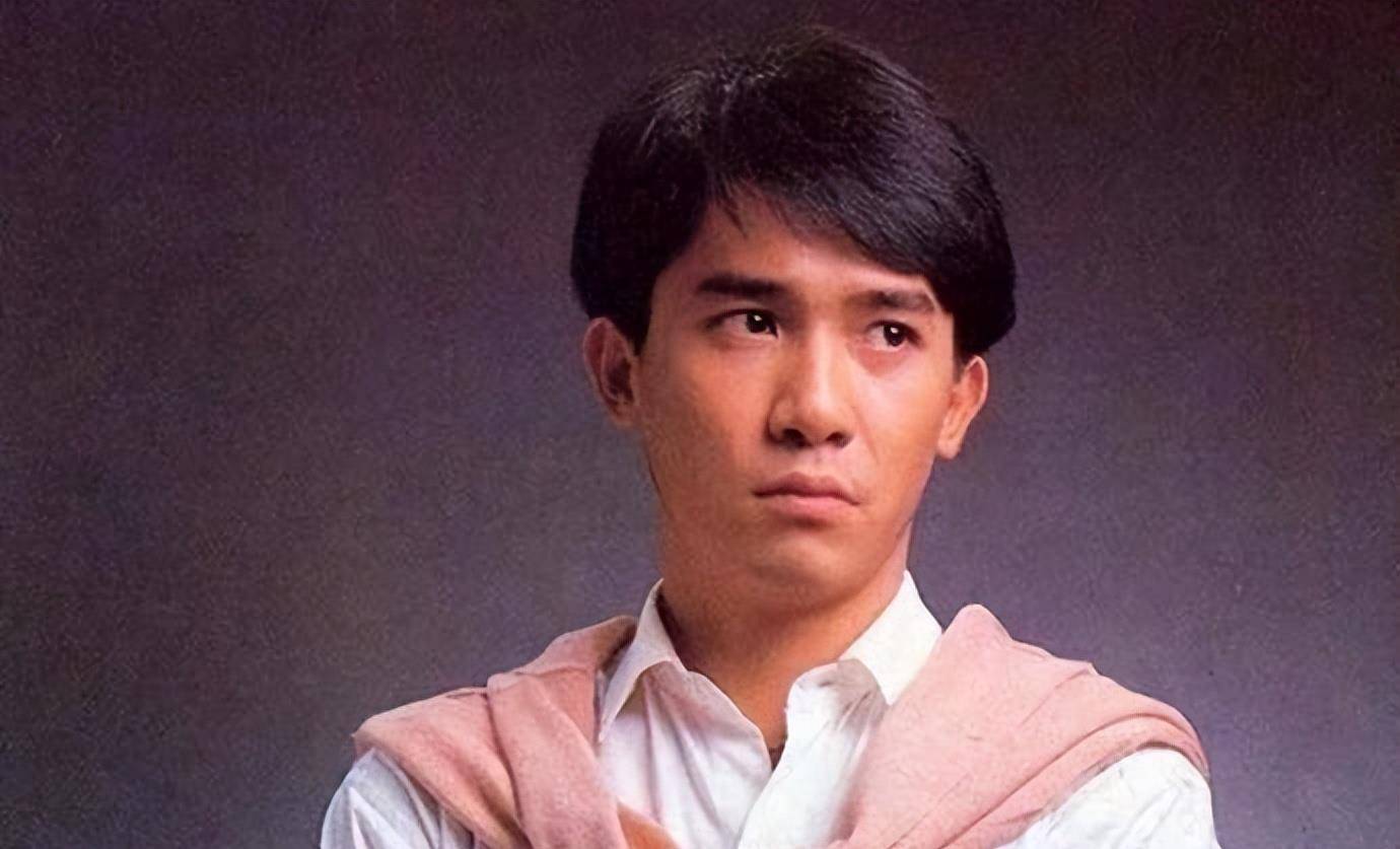 你可能没见过的港台明星老照片 张张经典_香港_周慧敏_蓝洁瑛