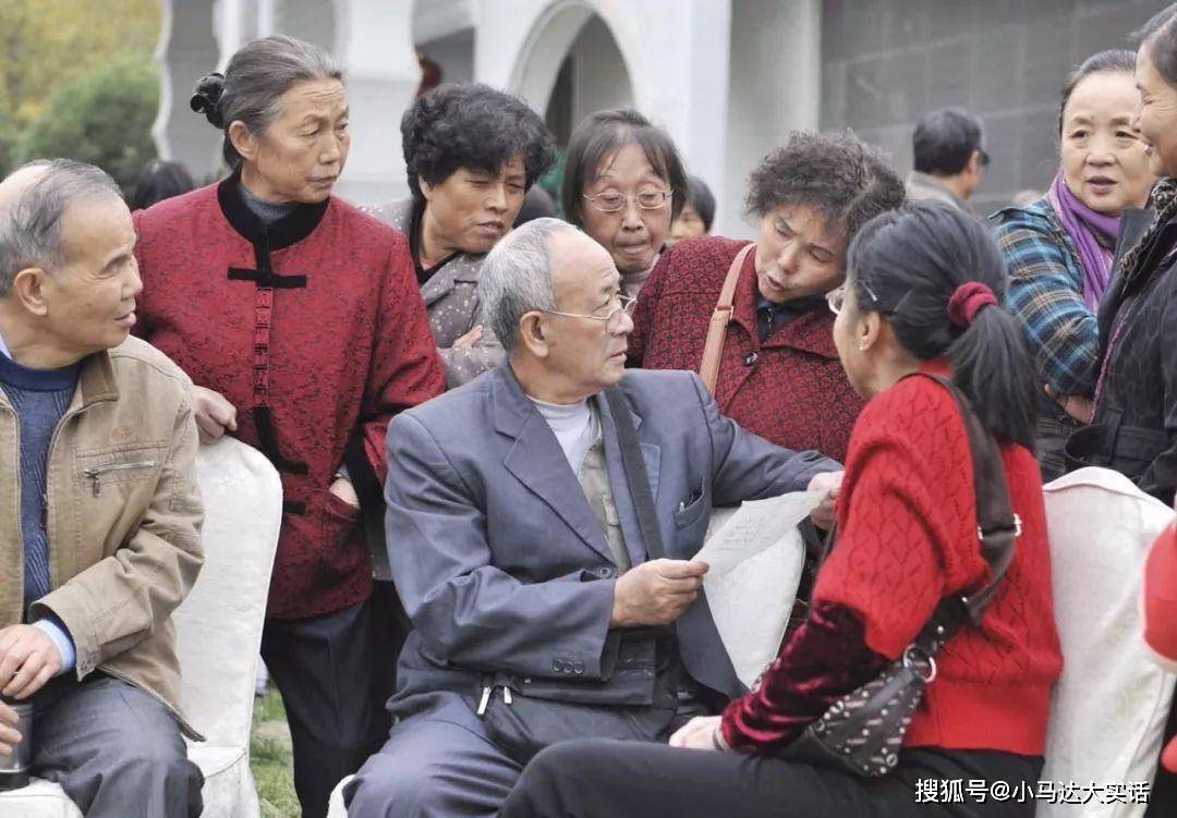 70岁大妈：子女对我孝顺有加，只因我有价值百万的房子，太现实了