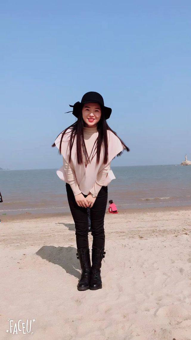 河南省豫剧院三团青年演员张鹭名