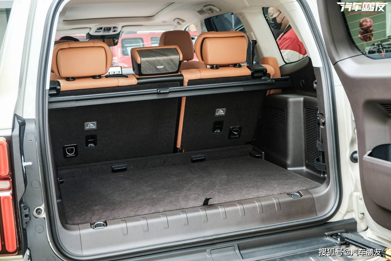 商务_车型_空间