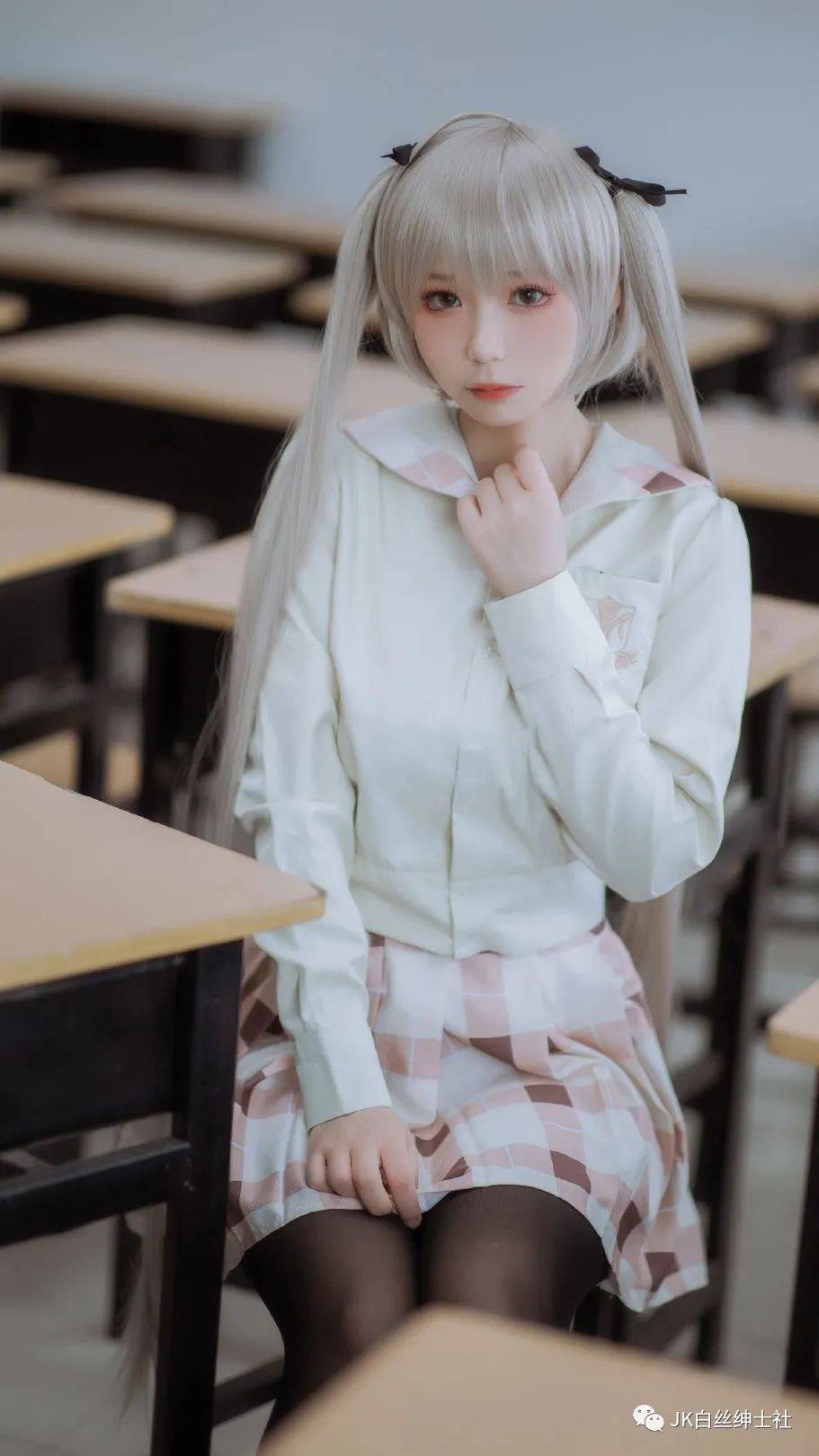 cos乖巧穹妹cos正片半度度度喵放学一起回家吧