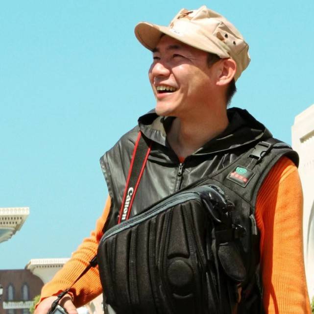 其实不只是渠成,娱乐圈也有许多明星的举动值得我们学习,郑希怡给粉丝