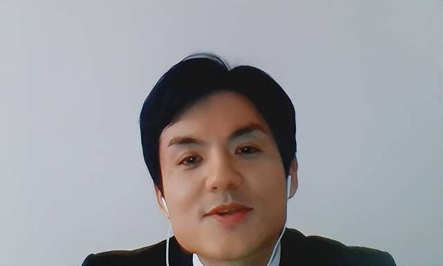 《金属板材成形》杂志总编刘明星《工智播》联合创始人张华目前金属