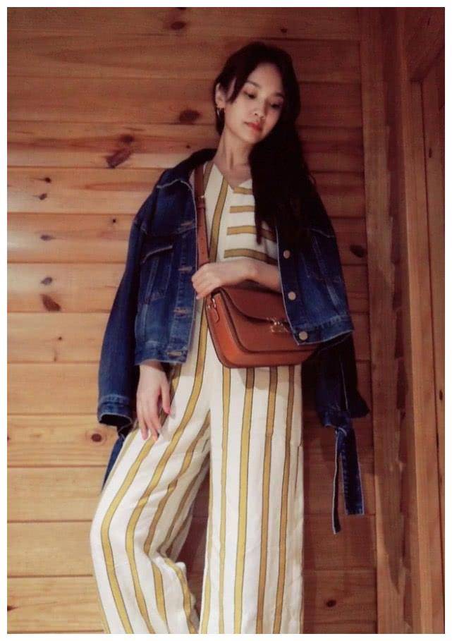 杨丞琳生日会上有多显高?看她穿"数据线裤",全身都是腿即视感