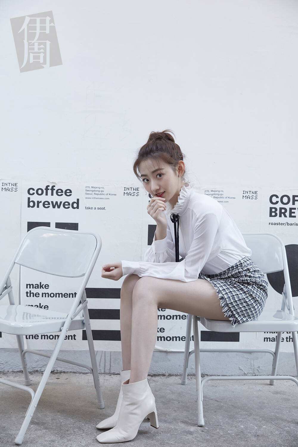 一双大长腿妥妥暴露了这点,杨雨潼竟然拥有一米七的身高!