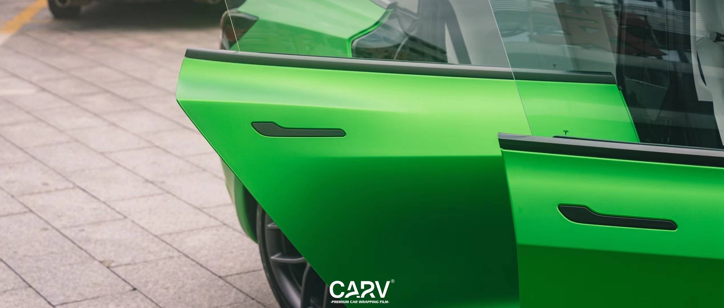 特斯拉model3卡孚改色膜白金消光液态金属绿