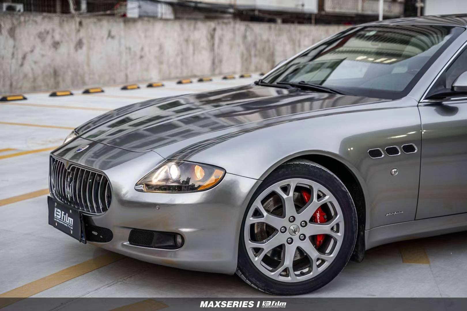 玛莎拉蒂总裁lbfilm改色膜原厂漆gt银