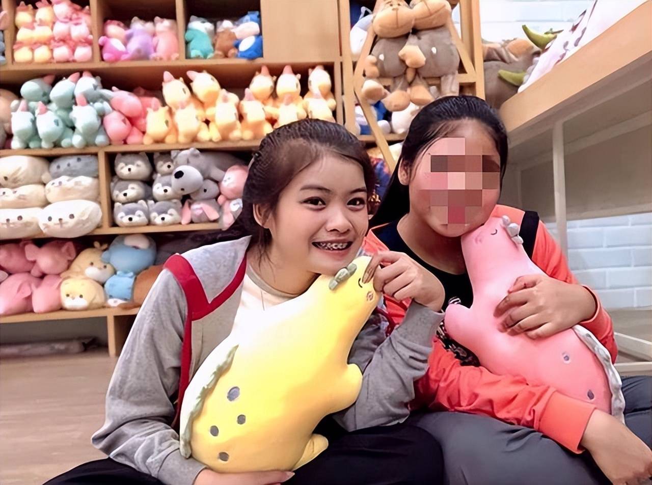 2020年22岁模特被骗到迪拜惨丢100万积蓄骗子骗钱是为正义