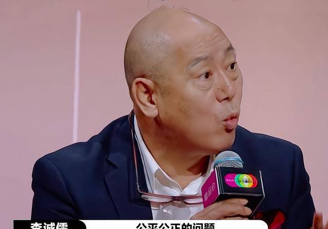 面對喜歡的演員郭敬明和爾冬升的差距也太大了吧