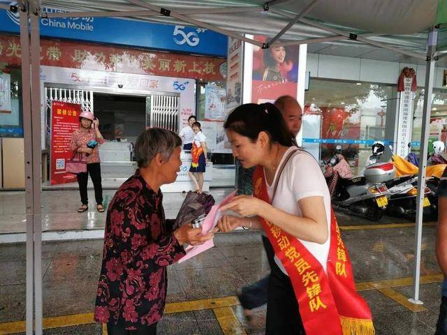 3億用戶被騙的團團轉人民日報緊急發聲5g套餐變5g套路