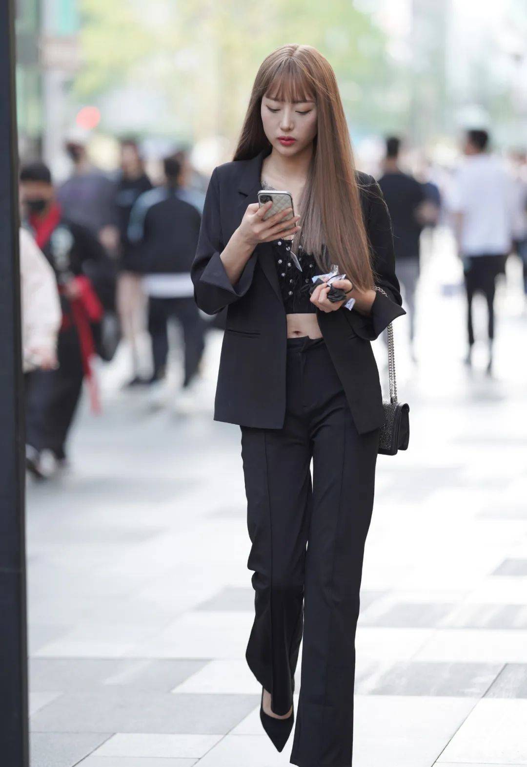 原创时尚大方引人注目的搭配精致耐看又优雅展现非凡的风采