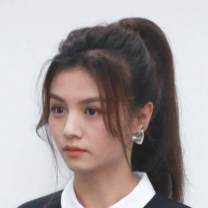 原创演员春夏纵然长相有太多的不完美架不住她的眼睛长得好