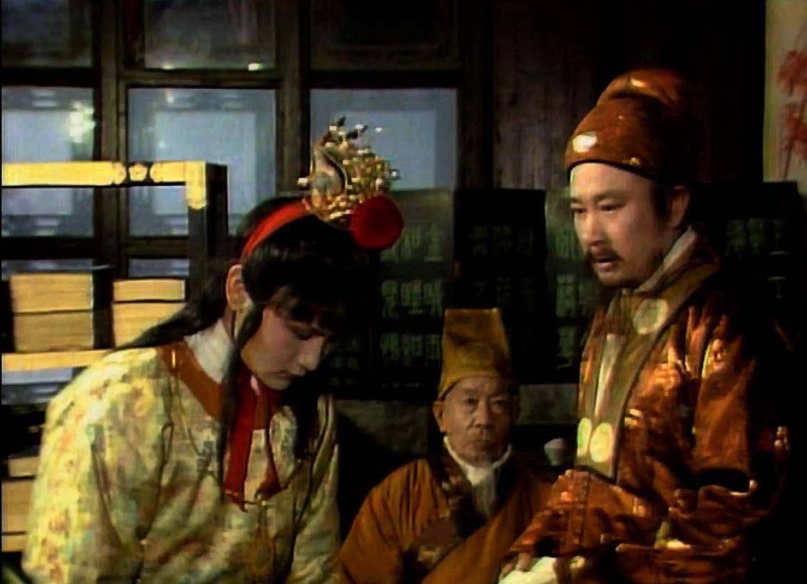 贾政为何讨厌宝玉?这四个原因才是关键_父亲_元春_贾府里