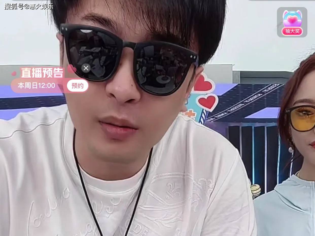 澳门雷少表示二驴现在和辛巴天天喝酒开着辛巴2000来万的豪车