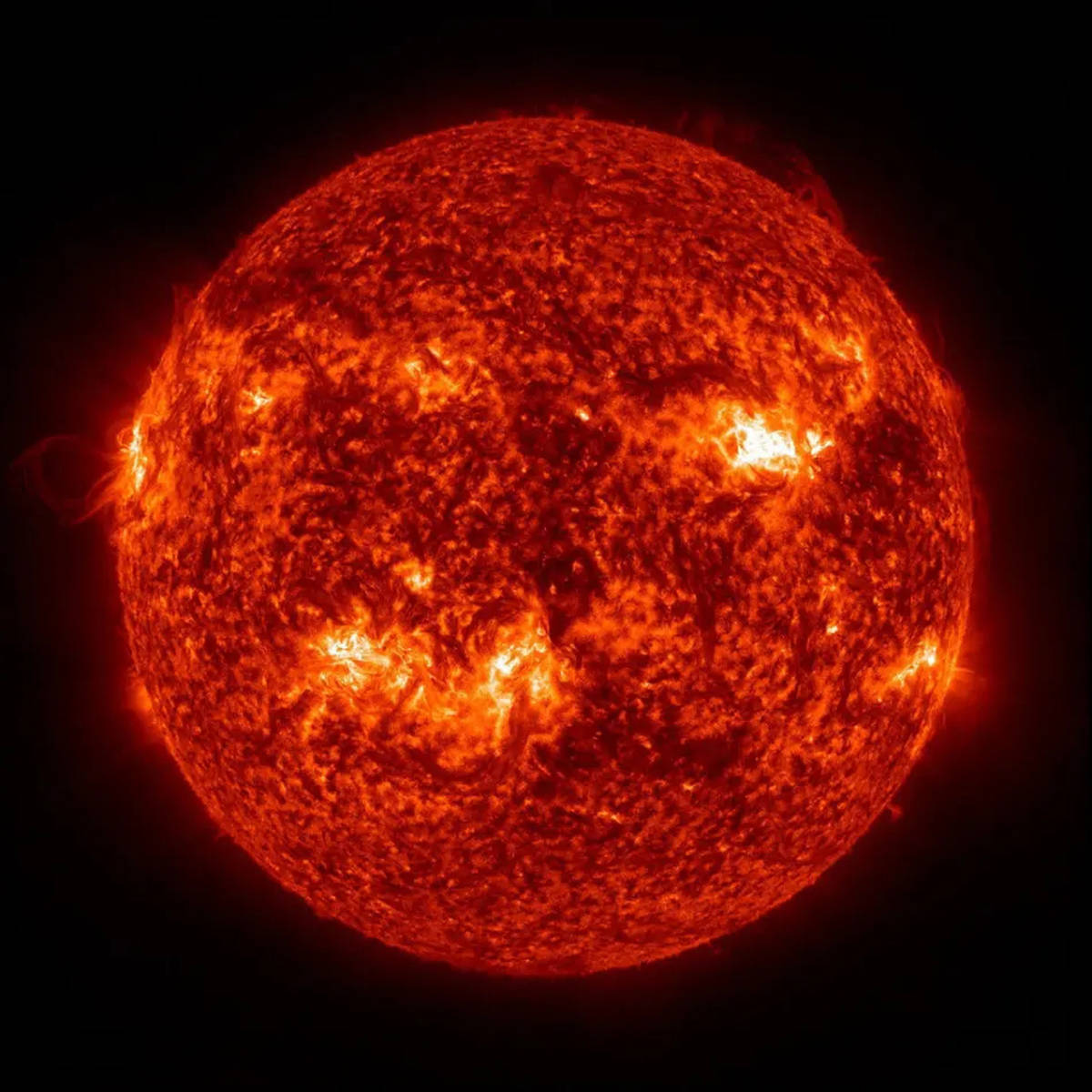 太阳之殇1247年前的超大辐射暴揭示了生活在恒星周围有多危险