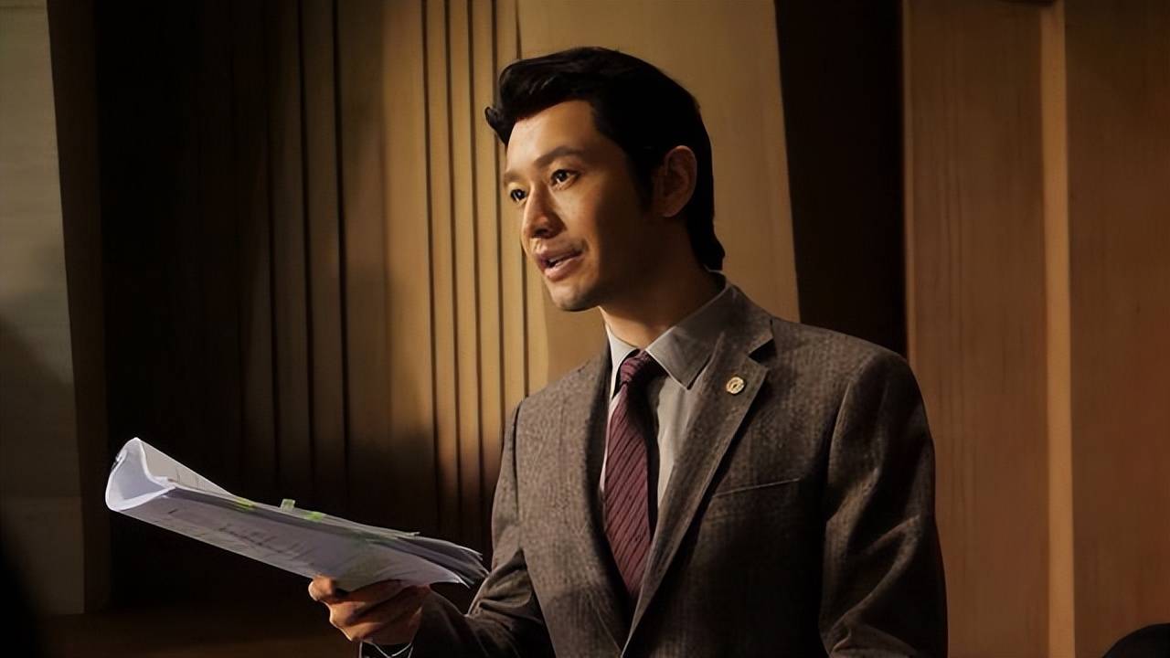 今年他陆续有主演的《最后的真相》《你是我的春天》《阿麦从军》等