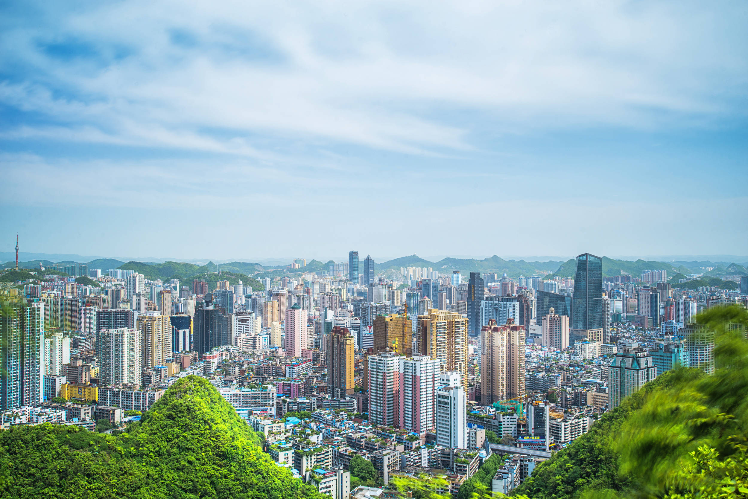 促融合 贵阳贵安城市能级持续提升_新区_建设_服务