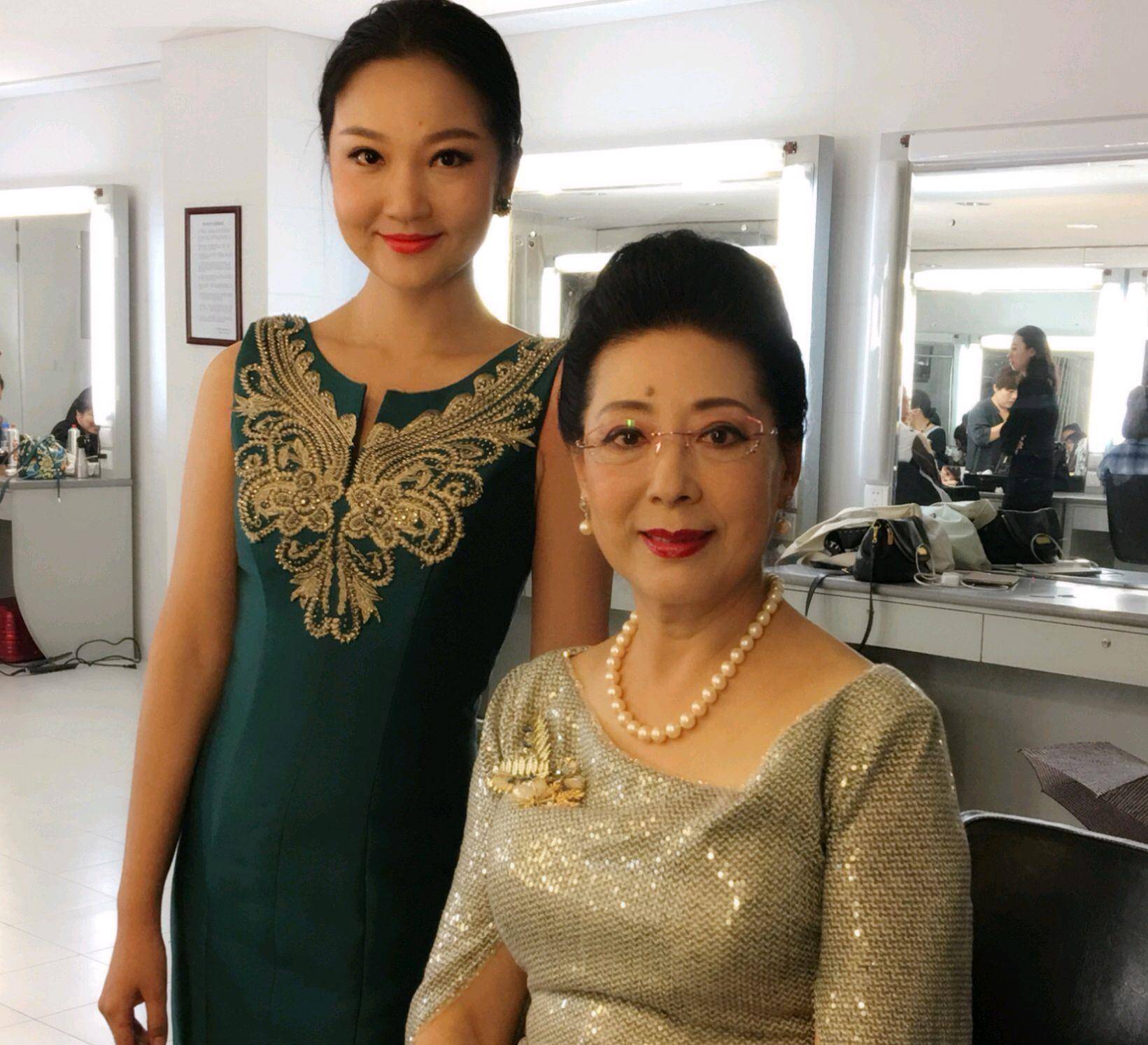 关牧村把学生郭村月当女儿养,对她毫无保留,魅力女中音后继有人_妈妈