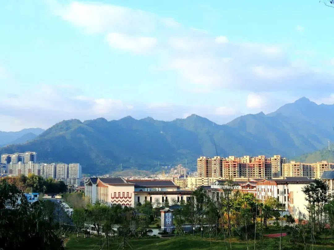 逛过却没留意过?这期带你了解乳源县城这几个标志性的公园和广场