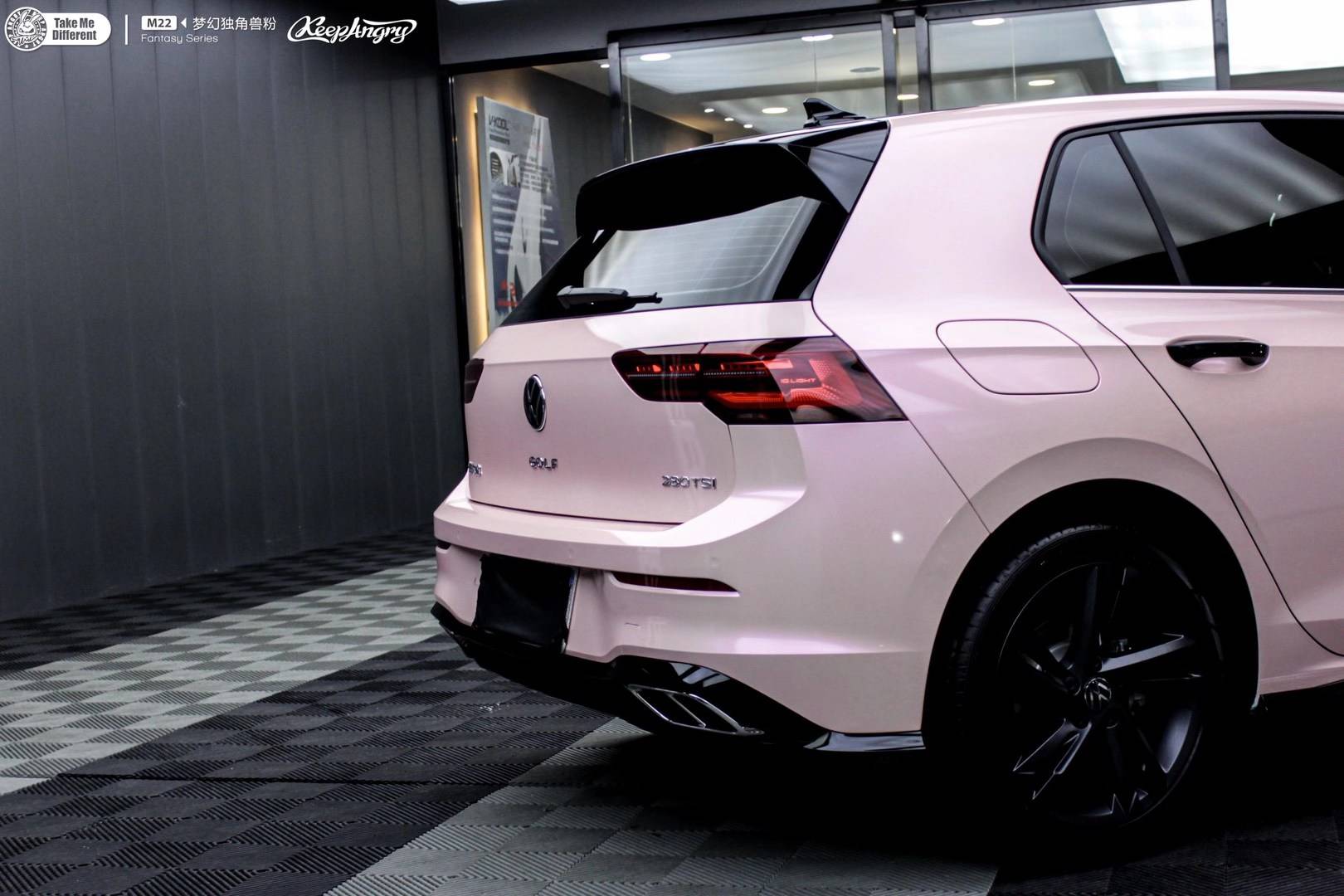 大众高尔夫tmd潮牌改色膜梦幻独角兽粉