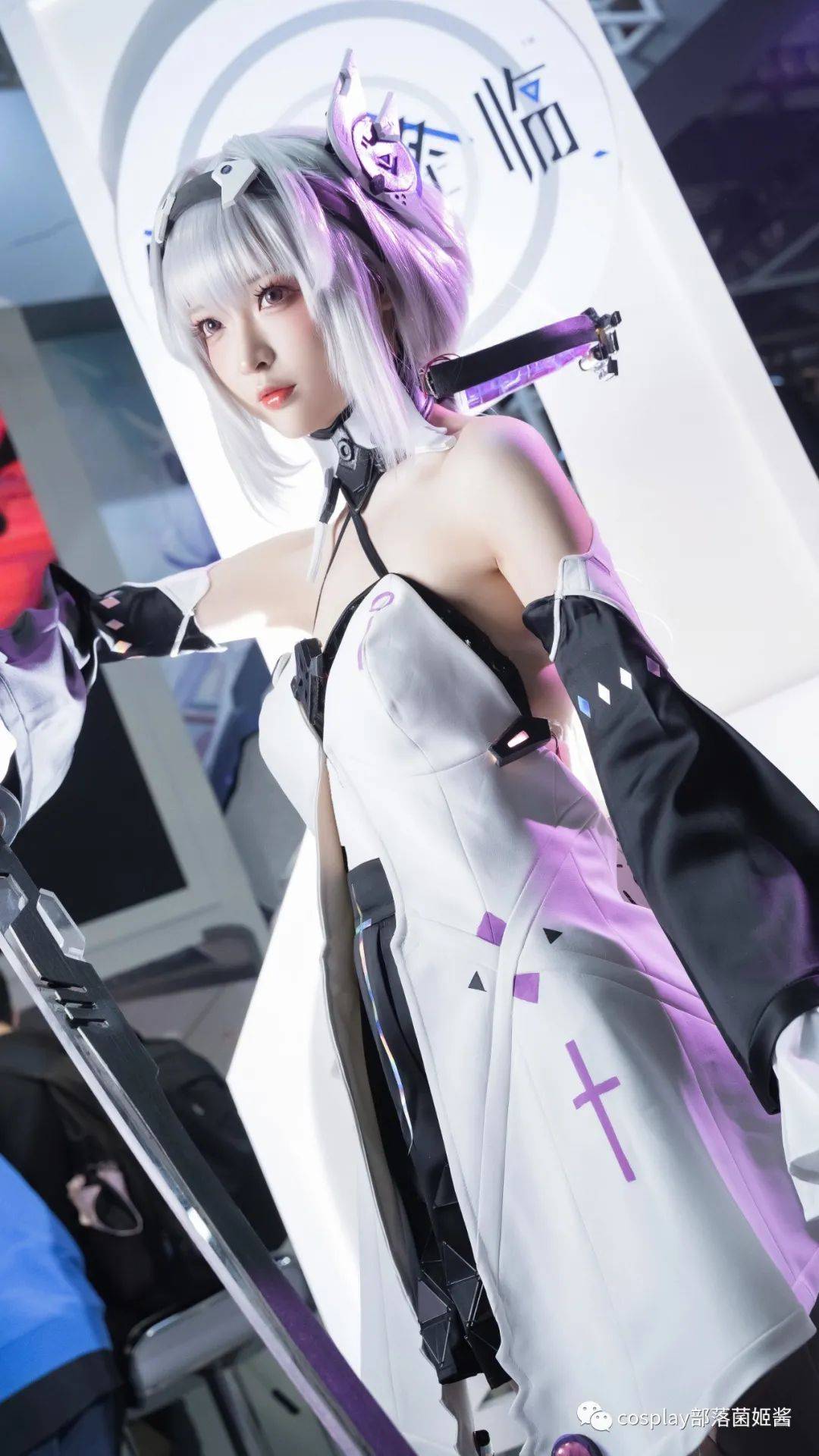 cos锚点降临艾莉西亚cos正片南宫