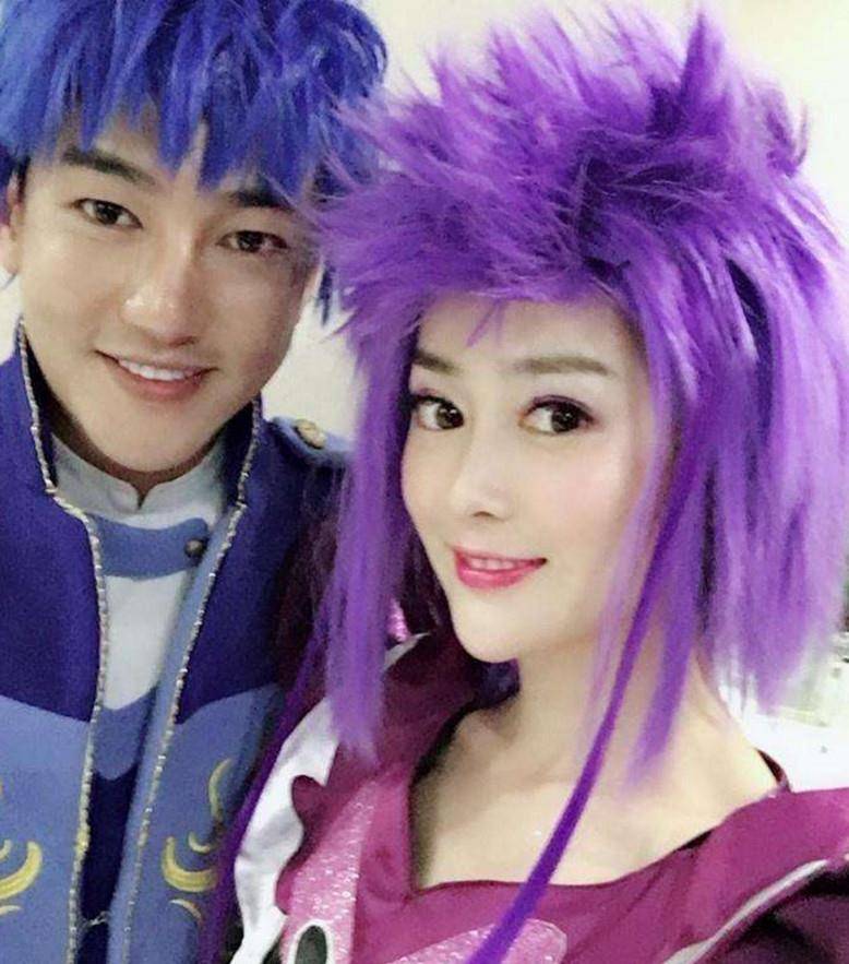 周娇_头发_宅男