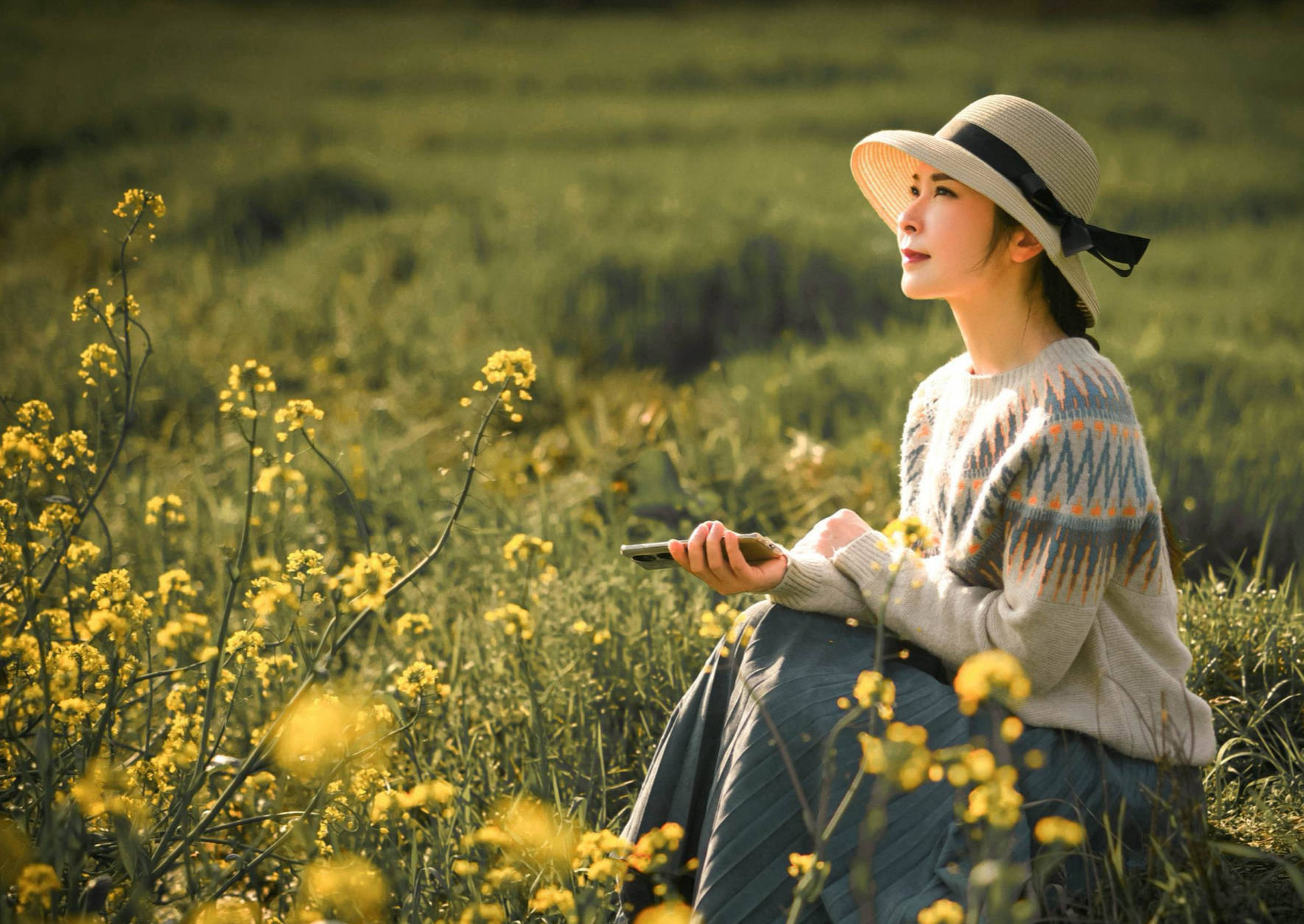 中年女性拍花海人像有技巧