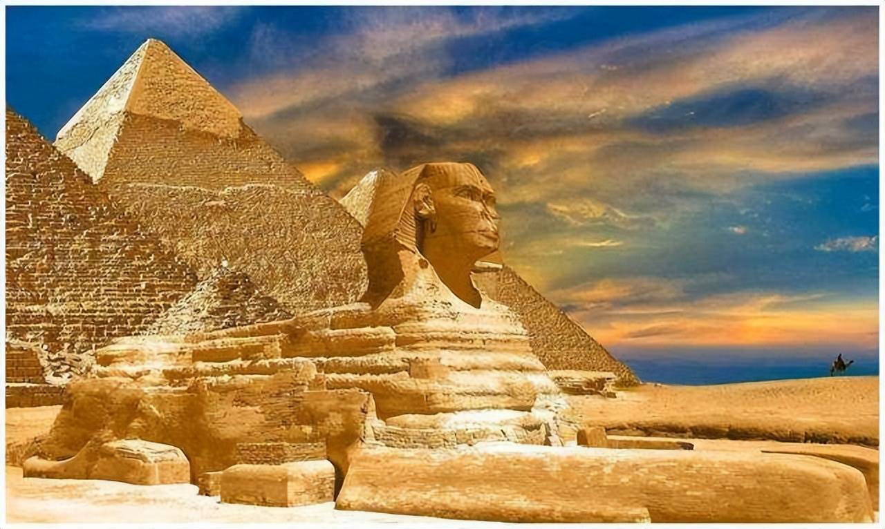原创
            埃及有一个石碑，上面为何刻满“耳朵”，它揭秘了埃及的一个风俗
                
                 