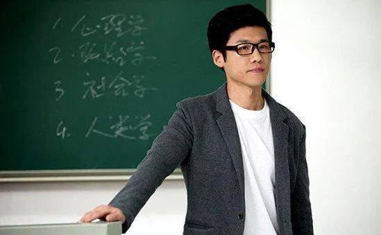 原创星二代王骁半路出家放弃傲人学历投身演艺事业靠演技上位