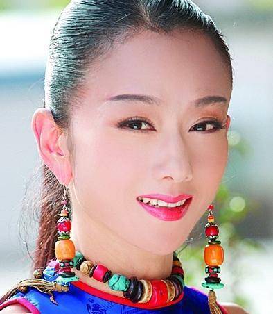 年轻时候的杨丽萍,才是"初代仙女"吧_舞蹈_照片_孔雀舞