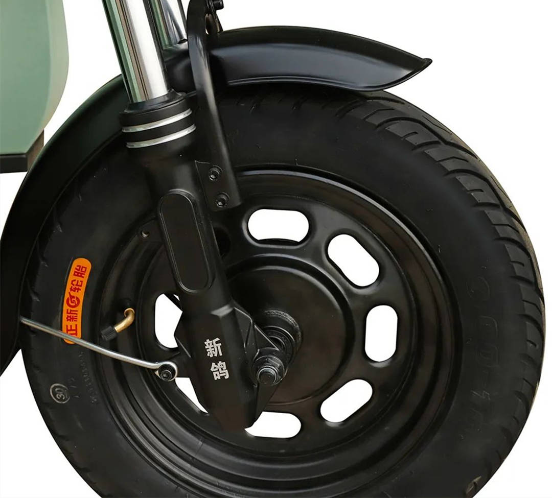 新鸽推出s32电动三轮车前后两座设计搭载45ah电池可载3人