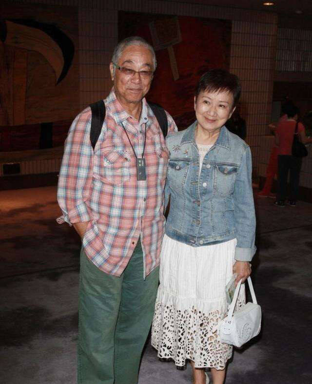 原创黄药师扮演者曾江酒店内去世三任太太都是美女女儿也在演艺圈