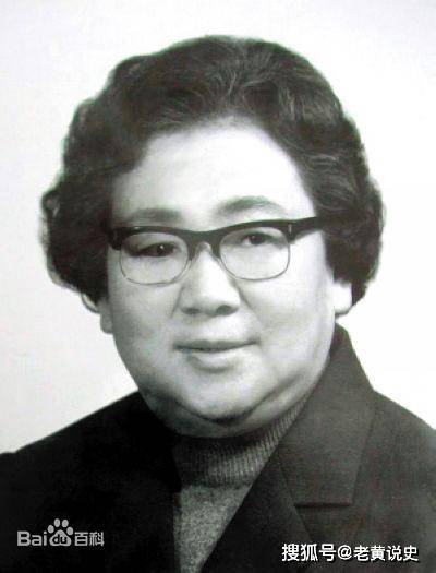 原创朱敏崇拜父亲却一辈子不能原谅母亲