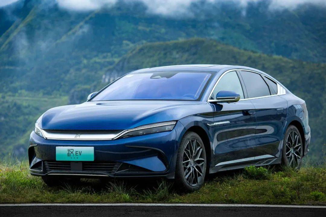 原创试驾汉ev创世版千山翠限量版39秒破百全面提升直击特斯拉model3