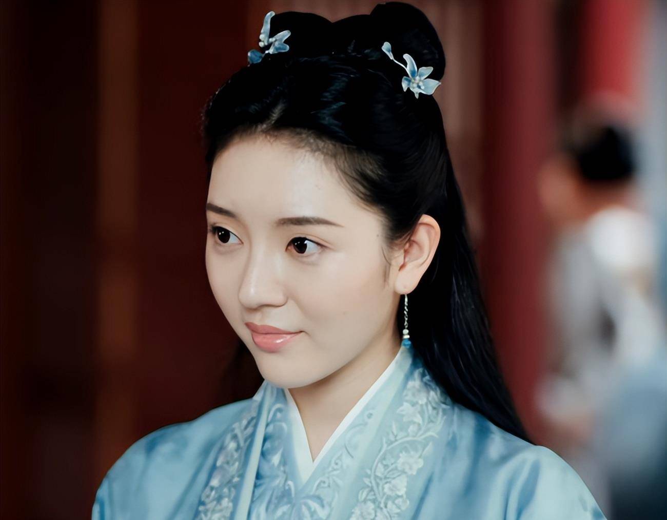 历史上徐妙云是在1377年被册封为燕王妃的,所以说朱棣和徐妙云结婚