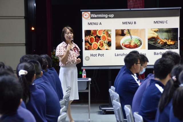 2022年重庆市高中英语"双新"优质课大赛在重庆一中举行