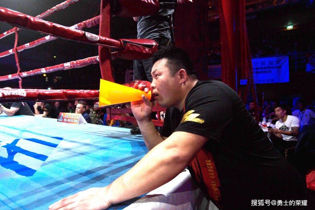 以赵世杰,焦学智,闪成德为代表的教练团队在大东翔扎根多年,拥有丰富