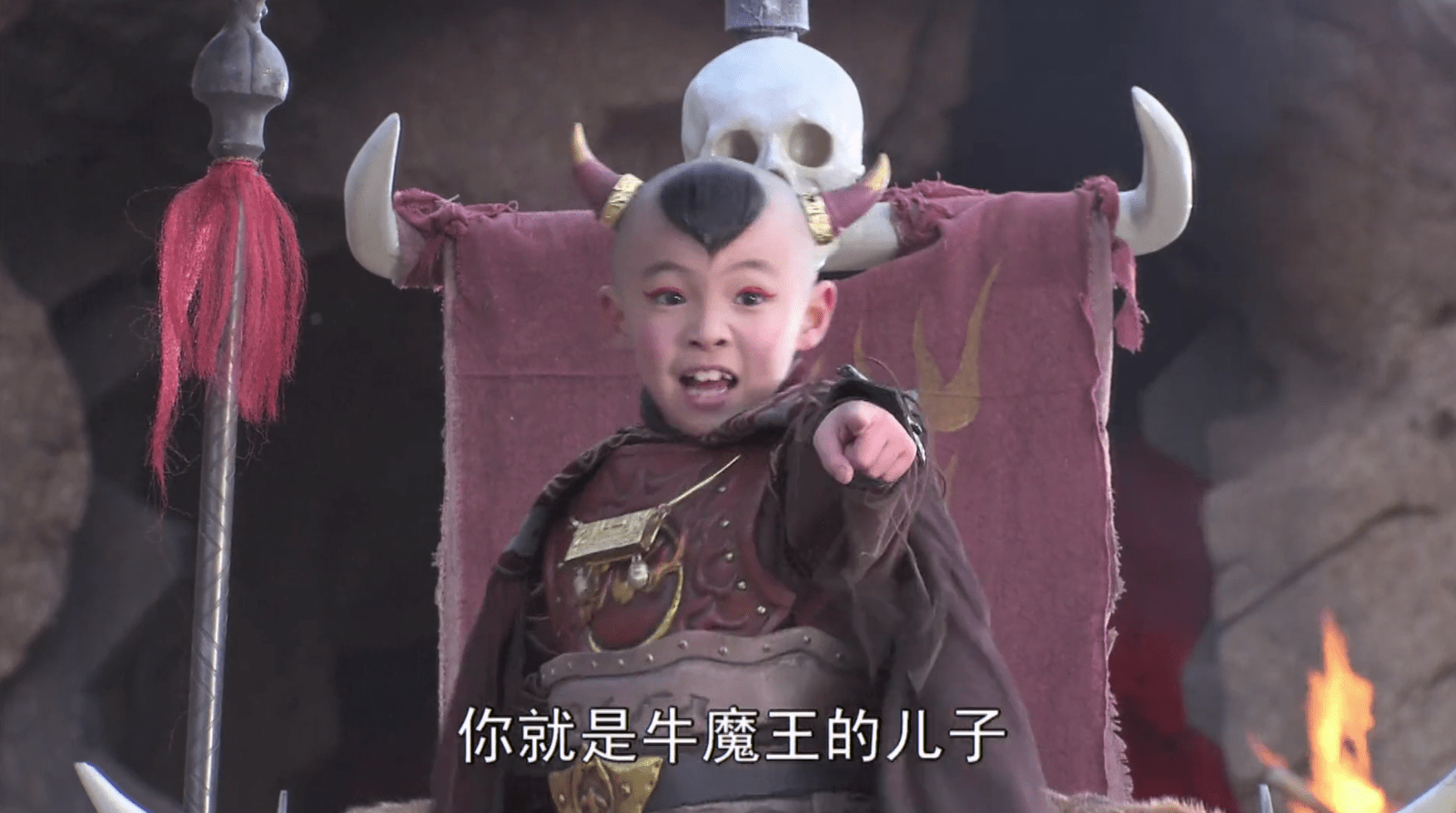 八,红孩儿确实是大能,因为他参透了五行之术的秘密,在他放火的时候