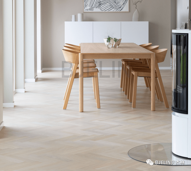 bjelin贝杰林治愈木人字拼演绎经典的科技地板
