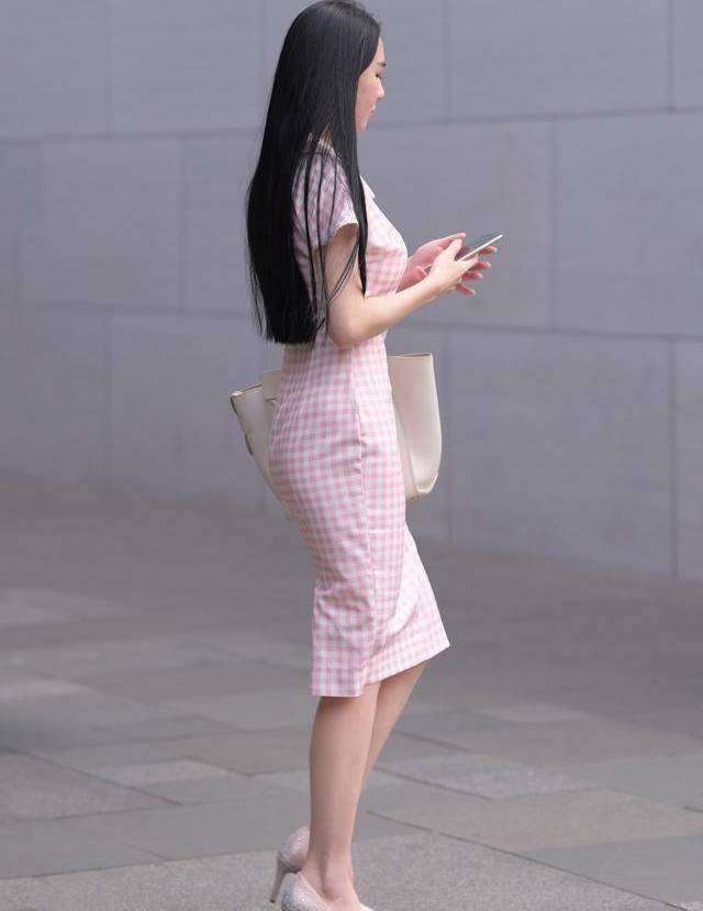 长发及腰温柔的女性,是很多男性心中最喜欢的_时间_都有新_人们