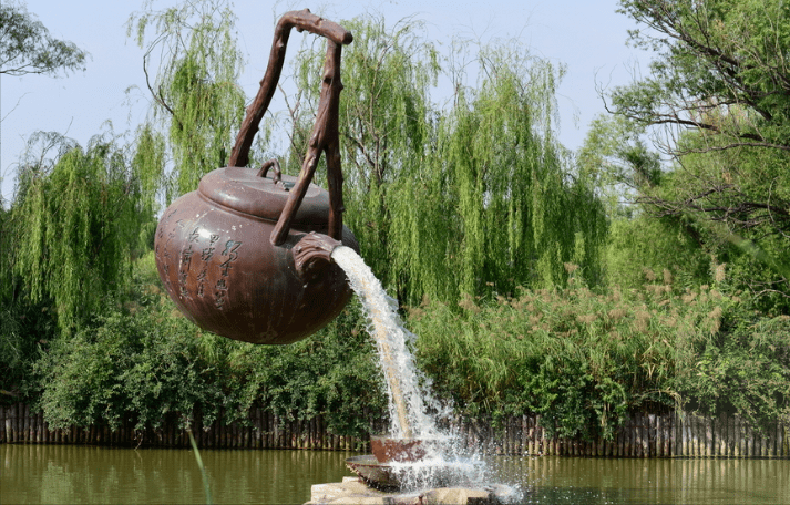 天壶雕塑喷泉在哪里?_景点_茶壶_风景区