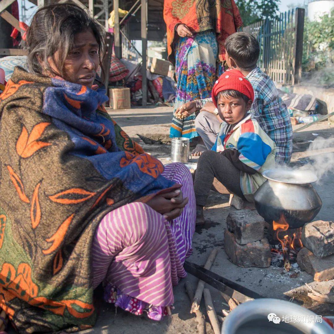 有些人生来在罗马,有些人生来是骡马在这四个种姓之外,还有达利特人