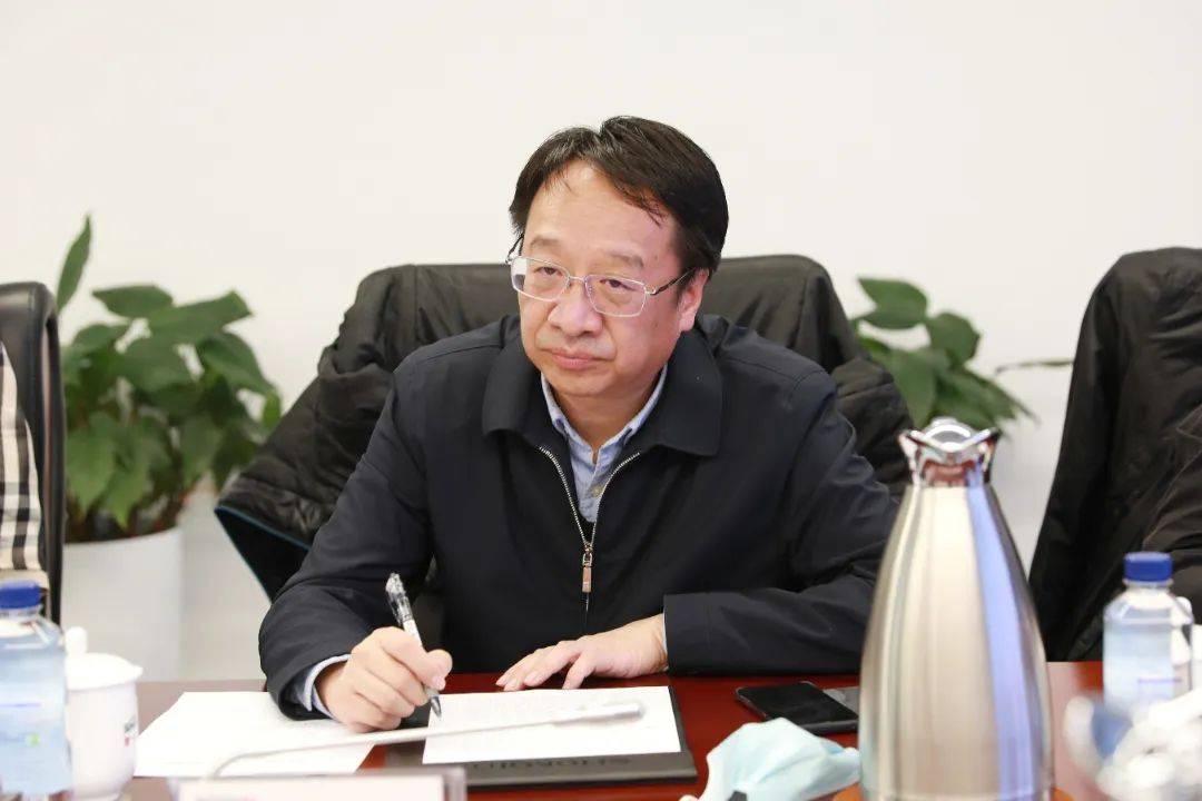 首开股份李岩与北京市测绘院领导座谈