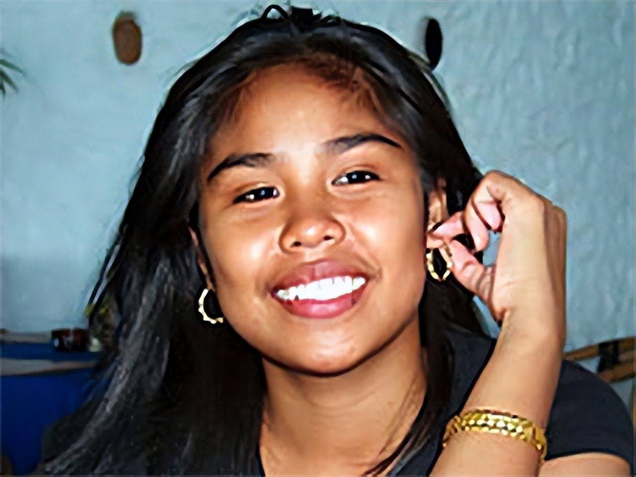 "伊芙琳是我的真爱,是我的初恋,是我的女朋友,我想和她结婚"史蒂文