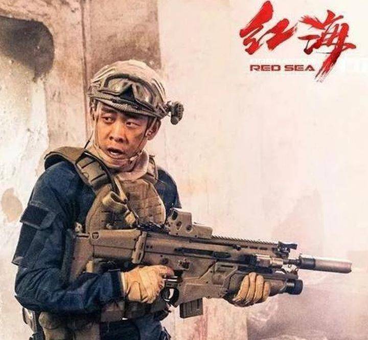 原创黄晓明推辞红海行动36亿票房让张译爆红霸屏2022年