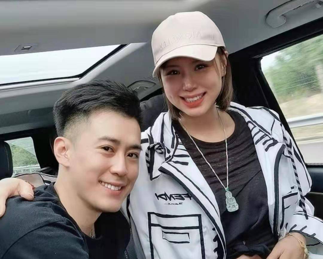 原创前中国女排队长曾春蕾在嫁给小4岁的男友后现在怎么样了