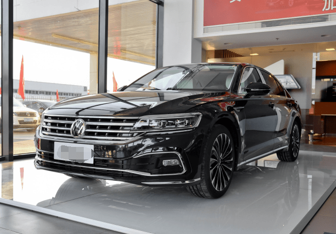 豪华c级车不能错过这款大众辉昂低调内敛性价比极高