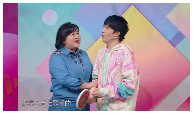 大张伟直言为贾玲放弃底线主动帮她写歌还怕自己的歌配不上贾玲